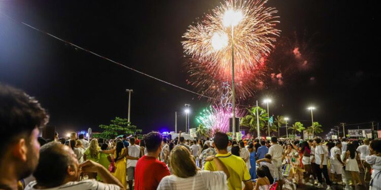 Réveillon 2024: população elogia programação da tradicional festa que acontece em Aracaju