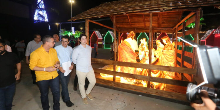 Governador de Sergipe faz vistoria em Vila do Natal Iluminado