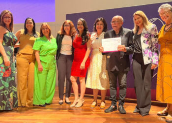 Sergipe recebe Selo Prata de Boas Práticas rumo à eliminação da transmissão vertical do HIV