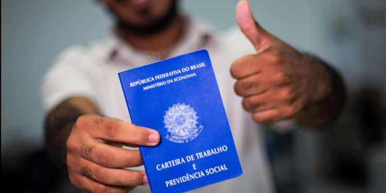 Sergipe foi o 5º do país que mais gerou empregos em novembro