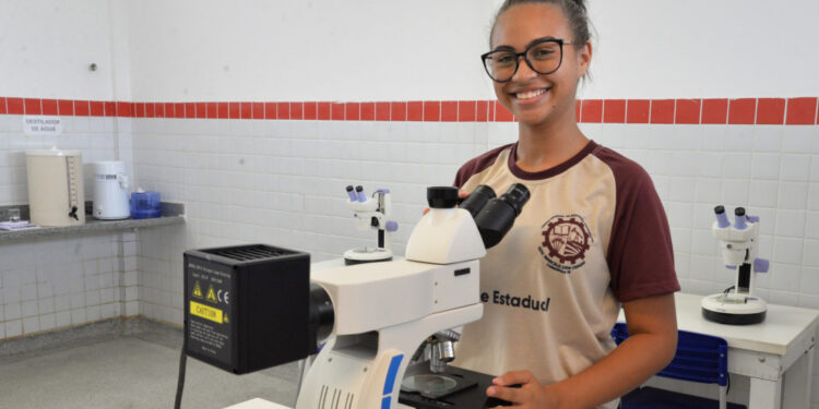 Governo de Sergipe reforça compromisso com o investimento nas escolas por meio do Profin