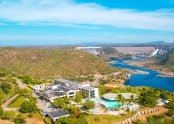 Deso programa medidas para evitar desabastecimento em Canindé do São Francisco durante manutenção da Codevasf