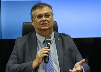 Flávio Dino defende criação de Conselho Nacional das Polícias