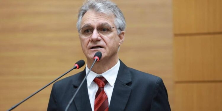 Petista diz que vota com o governo de SE se população for beneficiada