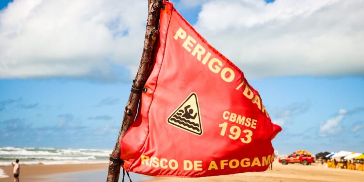 Corpo de Bombeiros faz recomendações para evitar afogamentos durante o verão