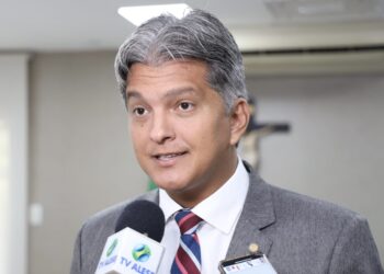 Dr. Samuel viabiliza investimentos de quase 4 mi para Socorro