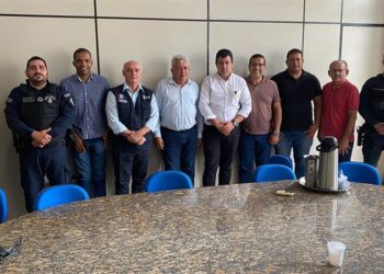 Esforço conjunto busca reforçar o policiamento na feira e região do comércio de Estância