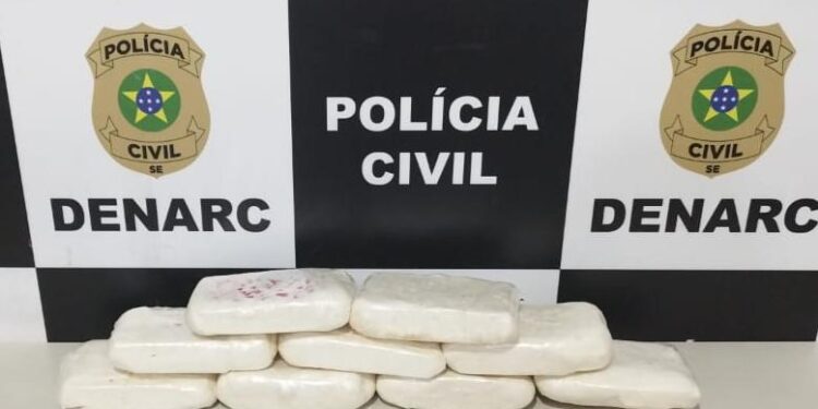Denarc apreende 9kg de cocaína na Zona Norte de Aracaju