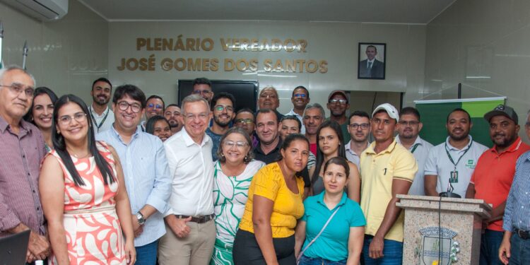 Governo de Sergipe e Banese apresentam soluções negociais a empresários de Gararu