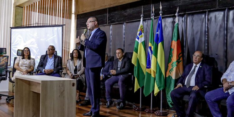 Eduardo Lima participa da posse da nova diretoria da UNCME