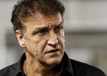 Justiça da Suíça anula condenação do técnico Cuca por estupro