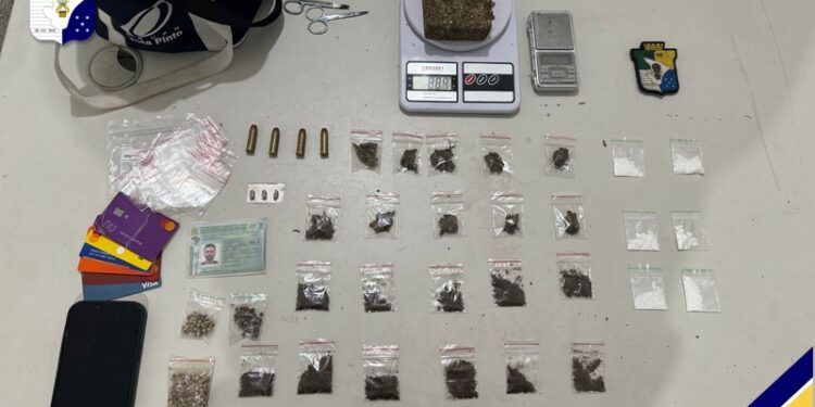 Polícia Militar prende homem e apreende drogas em Aracaju