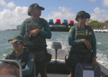 Polícia Militar reforça policiamento no estuário do Rio Sergipe