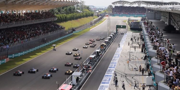 Grande Prêmio da Malásia pode voltar à Fórmula 1 com apoio de petrolífera