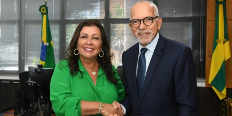 Prefeito Edvaldo solicita ao TCE que seja fiscalizador do empréstimo de R$500 mi dos Brics