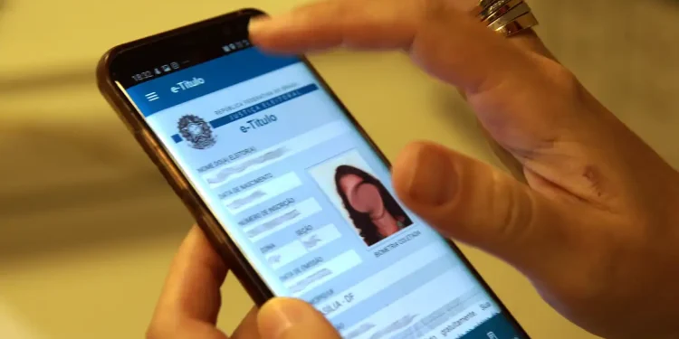 Eleitor tem quatro meses para regularizar título e votar em outubro