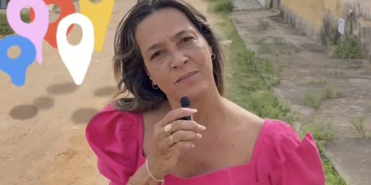 Sheyla cobra pavimentação em ruas do Bairro Jabotiana