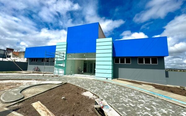 Obra de construção da UBS no Mamede Paes Mendonça está em fase de acabamento