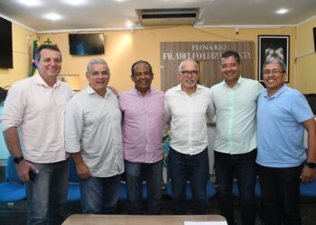 Edvaldo empossa nova diretoria do PDT em Estância e destaca fortalecimento do partido em Sergipe