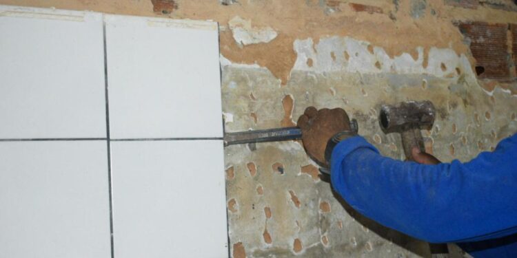 PMA realiza manutenção das escolas municipais durante as férias