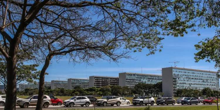 “Enem dos Concursos” reserva 20% das vagas para negros