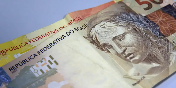 Contribuição do MEI tem novo valor com alta do salário mínimo em 2024