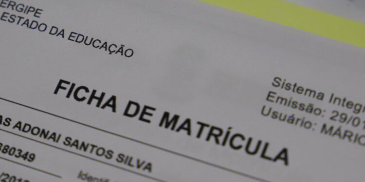 Terceira fase de matrículas online para a rede estadual começa nesta segunda-feira, 29