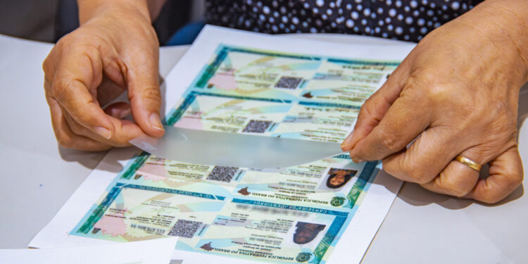 Instituto de Identificação abre novos turnos e amplia atendimento para emissão da Carteira de Identidade Nacional em Sergipe