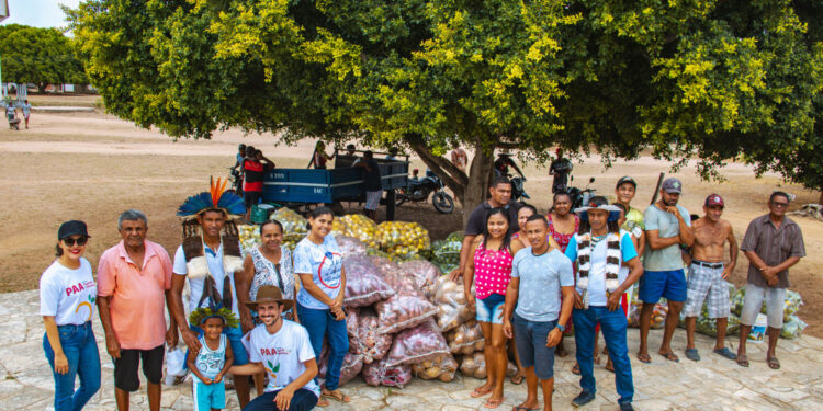 Governo de Sergipe leva segurança alimentar para  comunidade Xokó em Porto da Folha