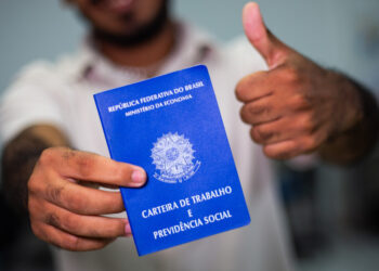 Secretaria do Trabalho divulga vagas de emprego abertas pelo NAT