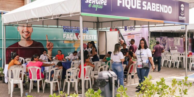 Moradores de Cumbe aproveitam os serviços da Carreta da Mulher e do Homem durante a 22ª edição do ‘Sergipe é aqui’