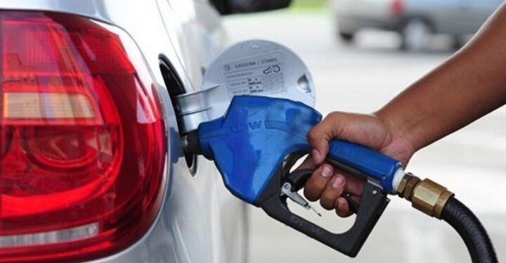 Preço da gasolina registra alta (0,26%) na segunda semana de fevereiro, com média nacional de R$ 5,954