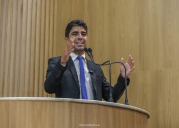 Vereador Pastor Diego renova compromisso com a população aracajuana