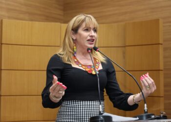 Linda Brasil destaca valorização de profissionais da Segurança Pública