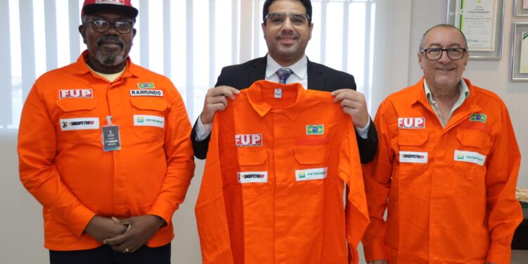 Alese vai criar Frente Parlamentar em Defesa da Petrobras e dos Interesses Estratégicos de Sergipe