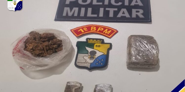 Polícia Militar apreende drogas na Estrada do Aloque