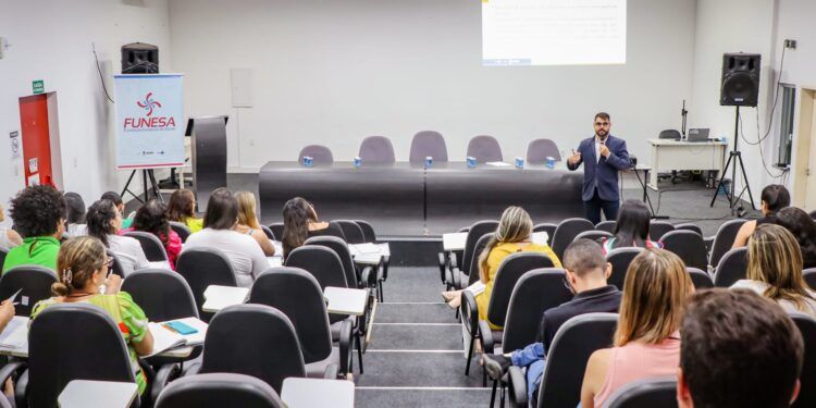 Saúde promove capacitação para unificar o atendimento nas portas de urgência da rede hospitalar de Sergipe