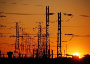 Governo quer usar antecipação da privatização da Eletrobras para baratear contas de luz, diz ministro