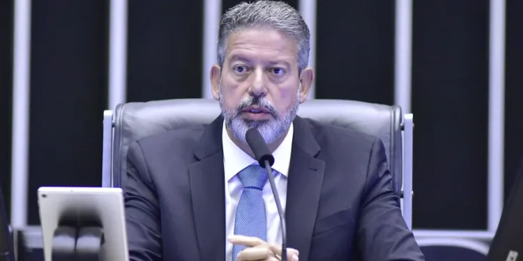 “Não fomos eleitos para carimbar”, afirma presidente da Câmara dos Deputados em recado ao governo Lula