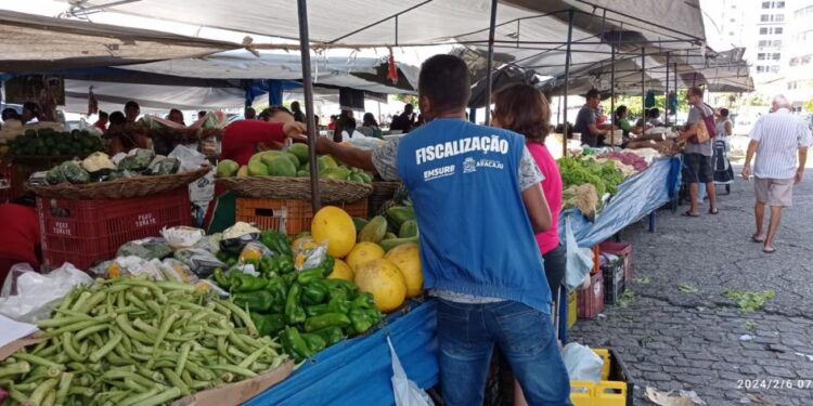 Carnaval: feira livre da terça-feira será suspensa e mercados terão alteração no funcionamento
