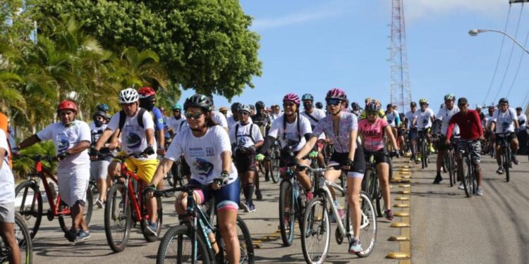 SMTT realiza passeio ciclístico para comemorar o aniversário da cidade