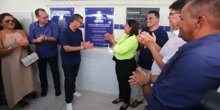 Fábio Mitidieri entrega mais de R$ 4 milhões em melhorias para comunidade escolar de Itabaiana e Pedrinhas