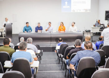 Saúde de Sergipe apresenta plano de ação para enfrentamento da dengue e sazonalidade de doenças respiratórias na pediatria 