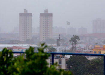 Secretaria do Meio Ambiente emite novo alerta para possibilidade de chuvas, trovoadas e descargas elétricas atingirem Sergipe 