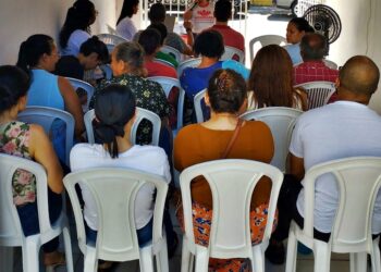 Servidores da Barra dos Coqueiros vão às ruas pelo direito ao reajuste salarial