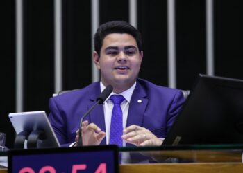Deputado Icaro de Valmir trabalha de defesa dos Direitos dos Motoristas de Aplicativo