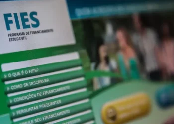 Fies tem inscrições prorrogadas até esta segunda-feira