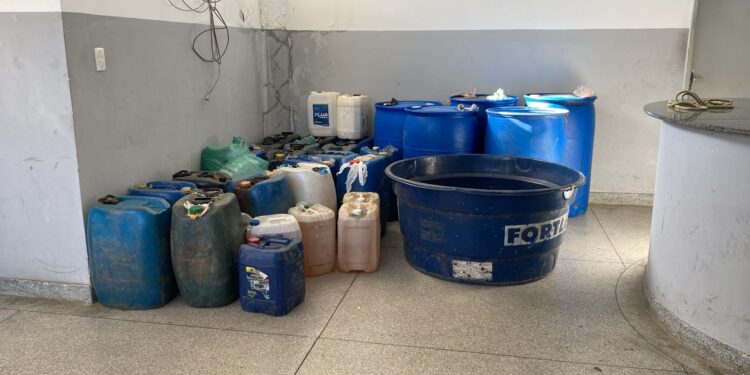 Polícia Civil prende dois irmãos suspeitos de venda irregular de combustíveis em Malhada dos Bois e Japoatã