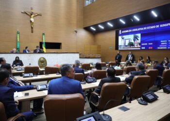 Aprovada contratação de crédito de até 120 milhões de dólares