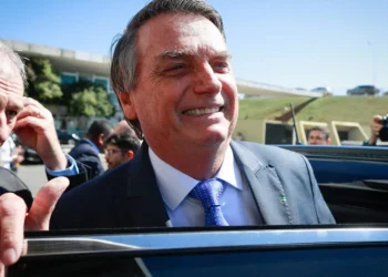 Em explicação a Moraes, Bolsonaro nega ter buscado asilo em embaixada e diz acreditar na Justiça